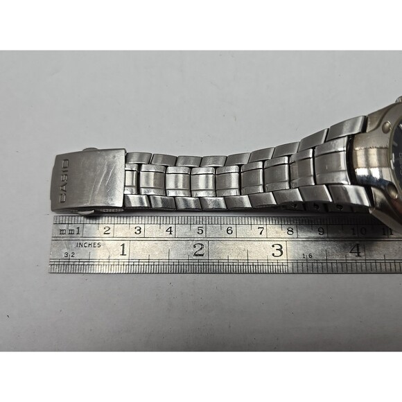 Casio Edifice EF106D Blue Dial Watch WR100M Date New Battery 37mm Silver Tone - Picture 11 of 12